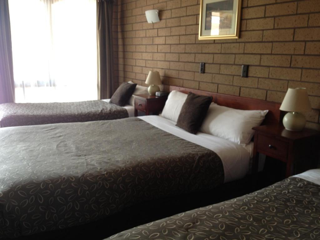 Rippleside Park Motor Inn Джелонг Номер фото